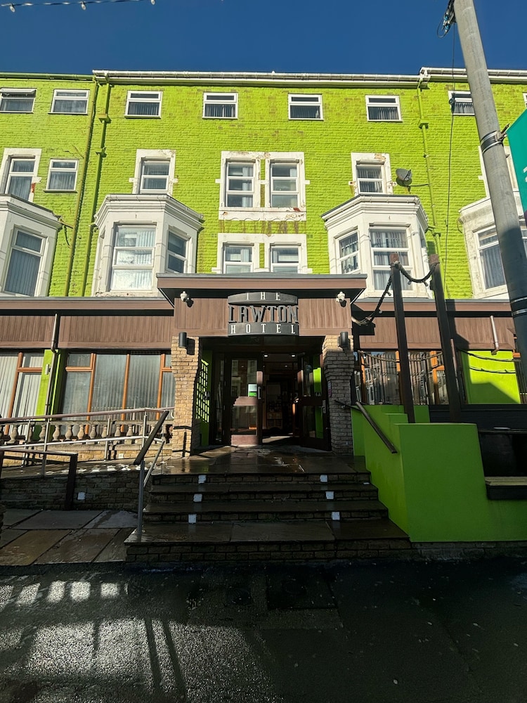 The Lawton Hotel 4/50