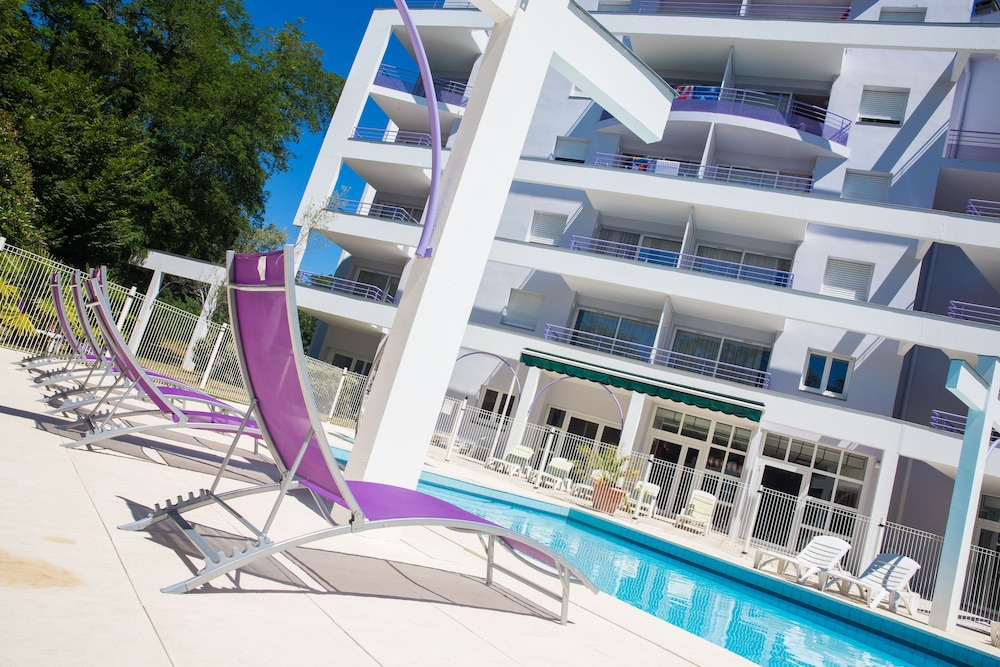 RESIDENCE LES JARDINS DU LAC CERISE HOTELS AND RESIDENCES 2/50