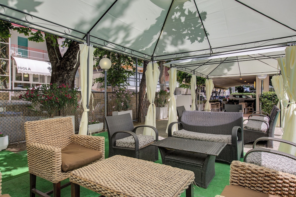 Hotel Aiglon 50/73