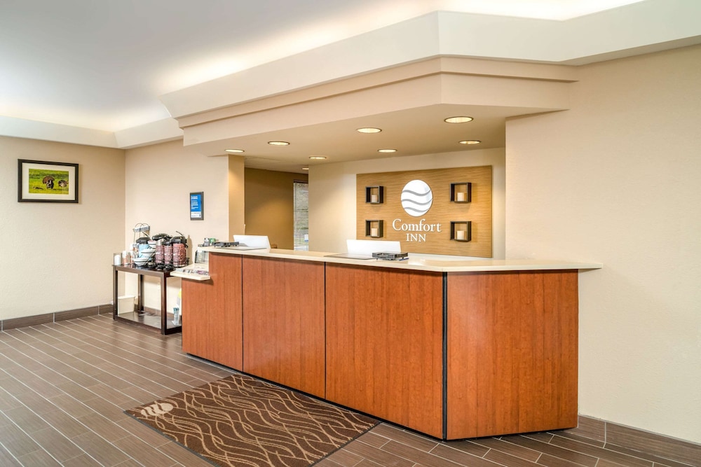 Comfort Inn & Suites Grundy, VA 1/22