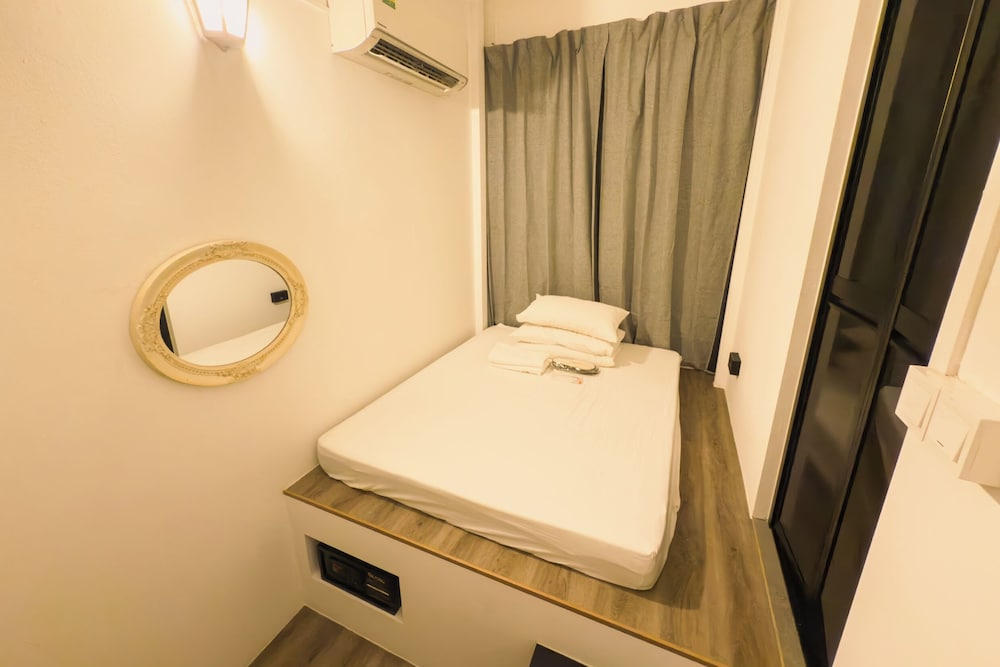 Blanc Inn 34/50