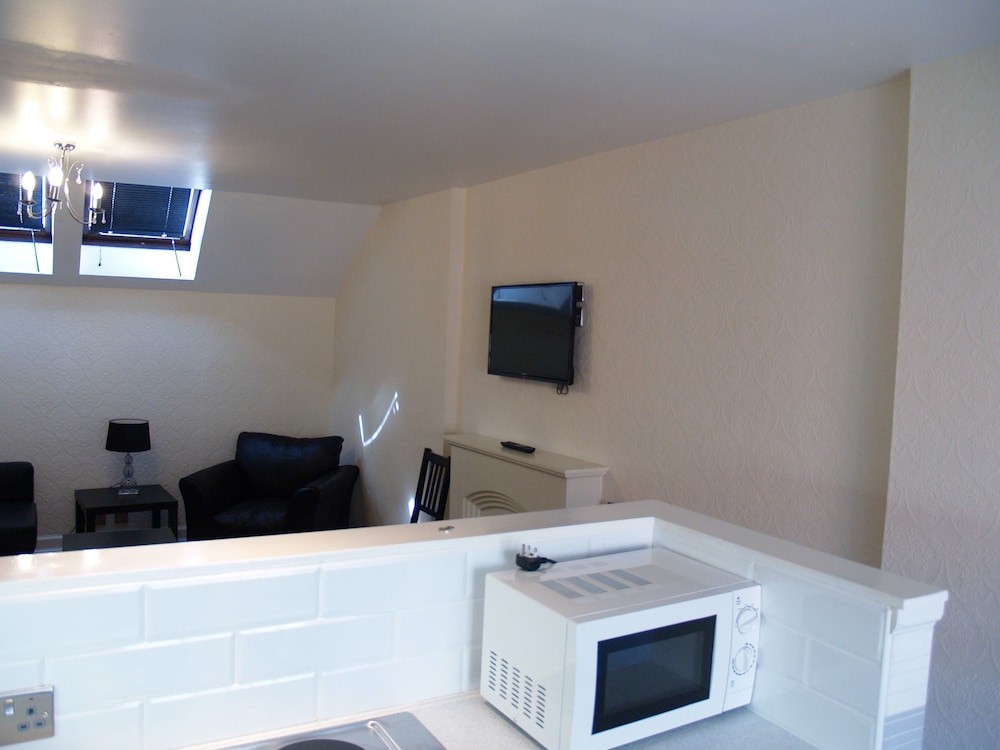 Niddry Street Apartments 23/27
