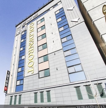 Goldenroot Hotel In Gimhae 1/35