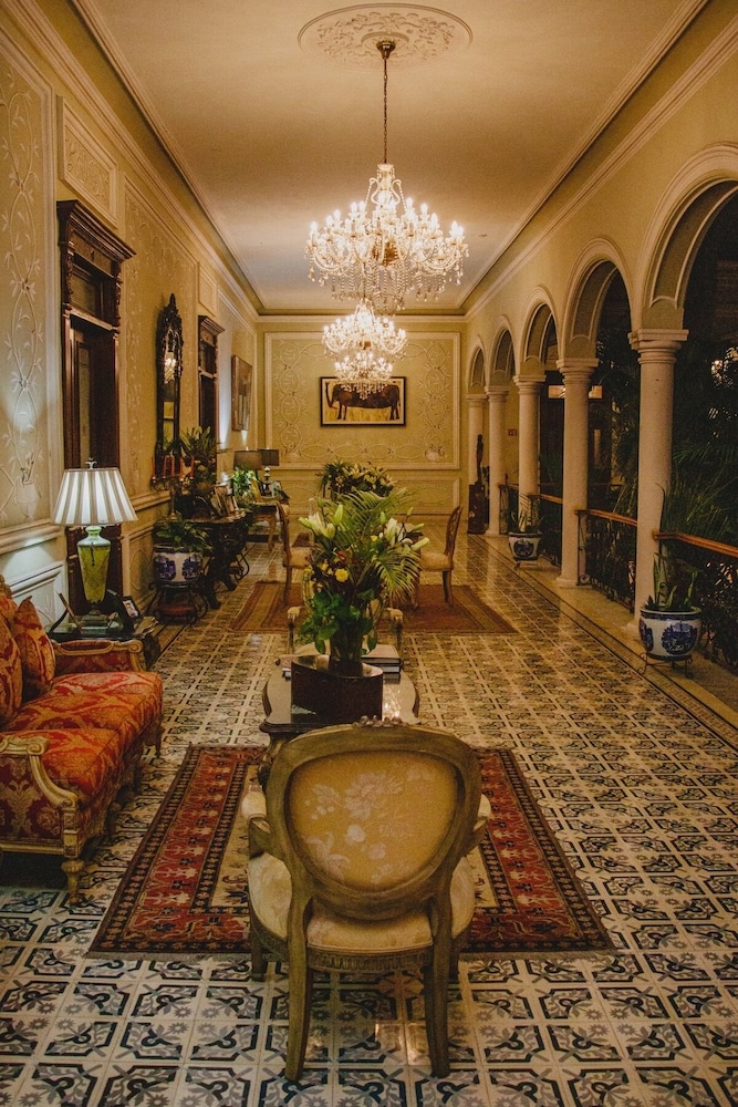 Mansion Merida on the Park 43/65
