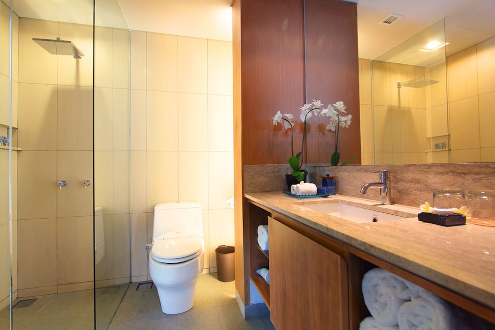 THE 1O1 Bali Oasis Sanur - CHSE Certified 38/85