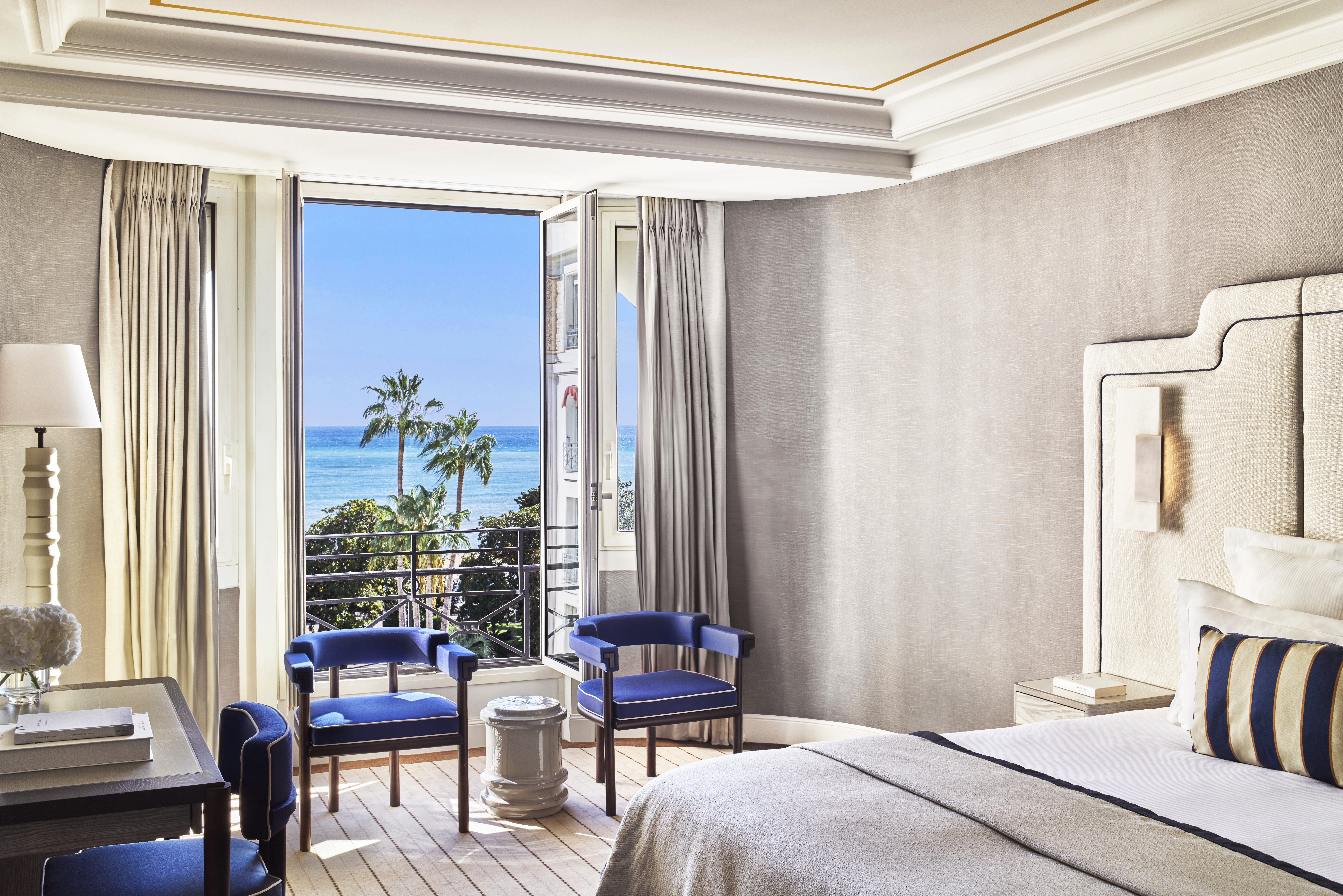PRESTIGE, SEA VIEW
