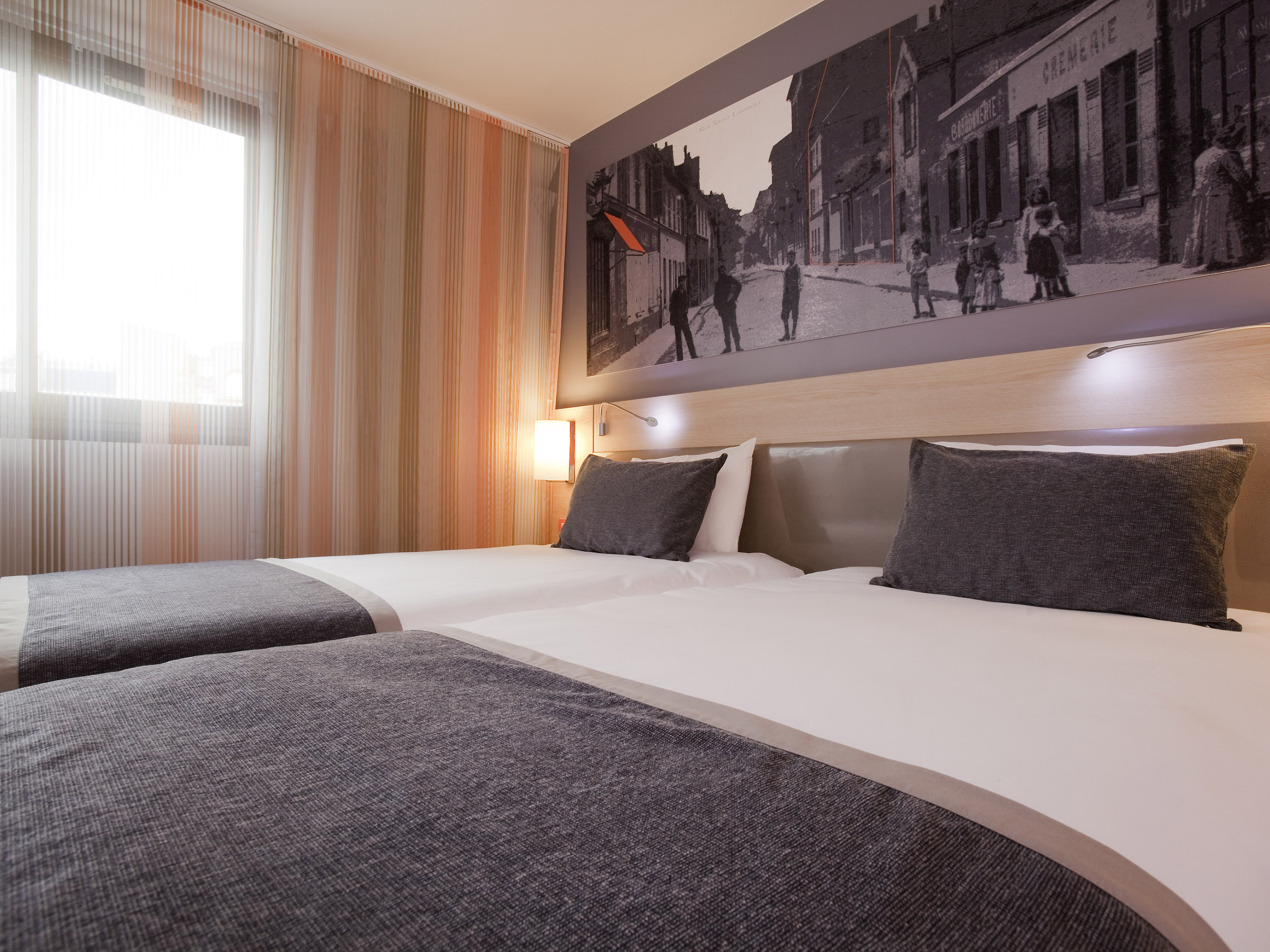 CLASSIC, TWIN BEDS