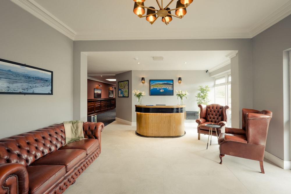 Hillgrove Hotel 29/49