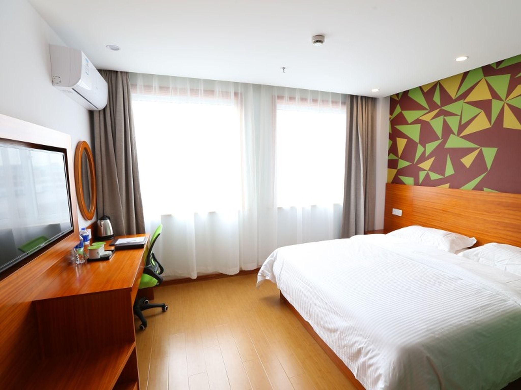 YIRAN, SUPERIOR, TWIN BEDS