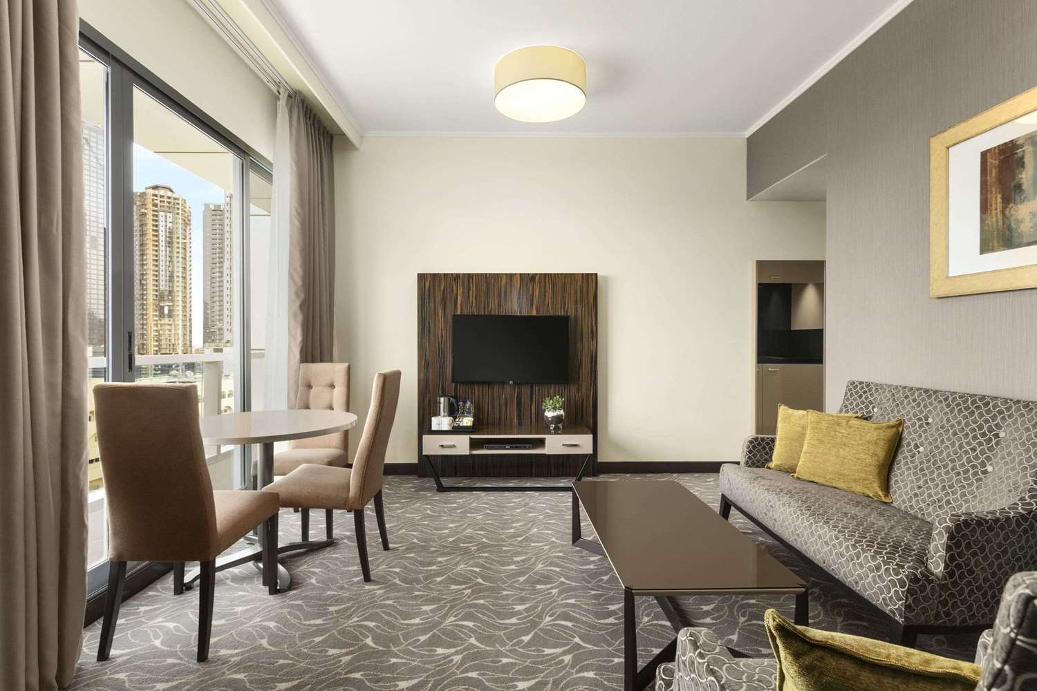 Hawthorn Suites by Wyndham Abu Dhabi City Centre 14/20