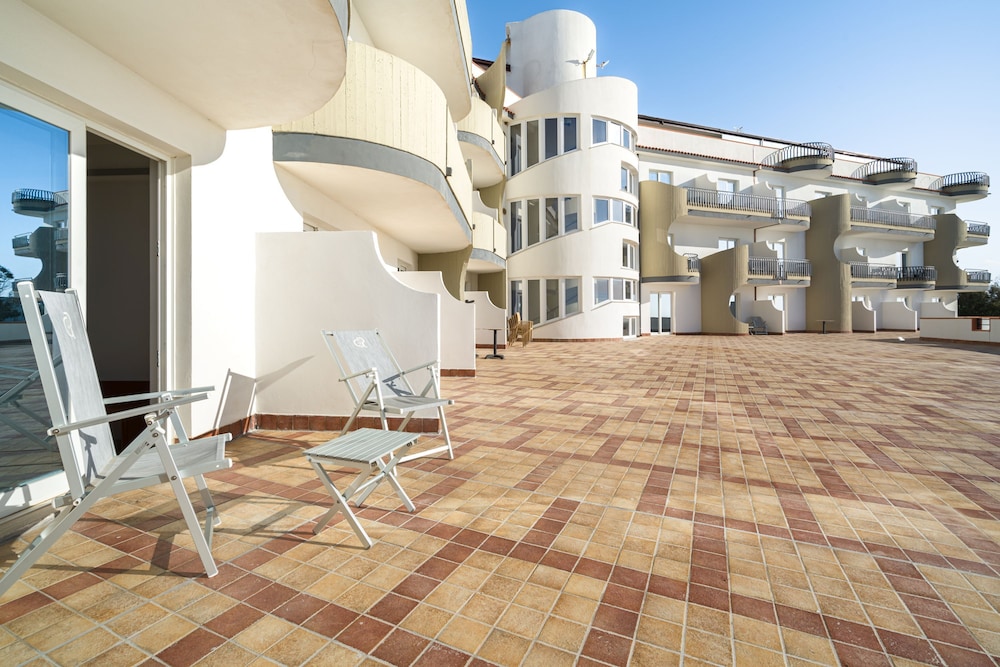 Carlton Hotel Riviera - Cefalu 67/70