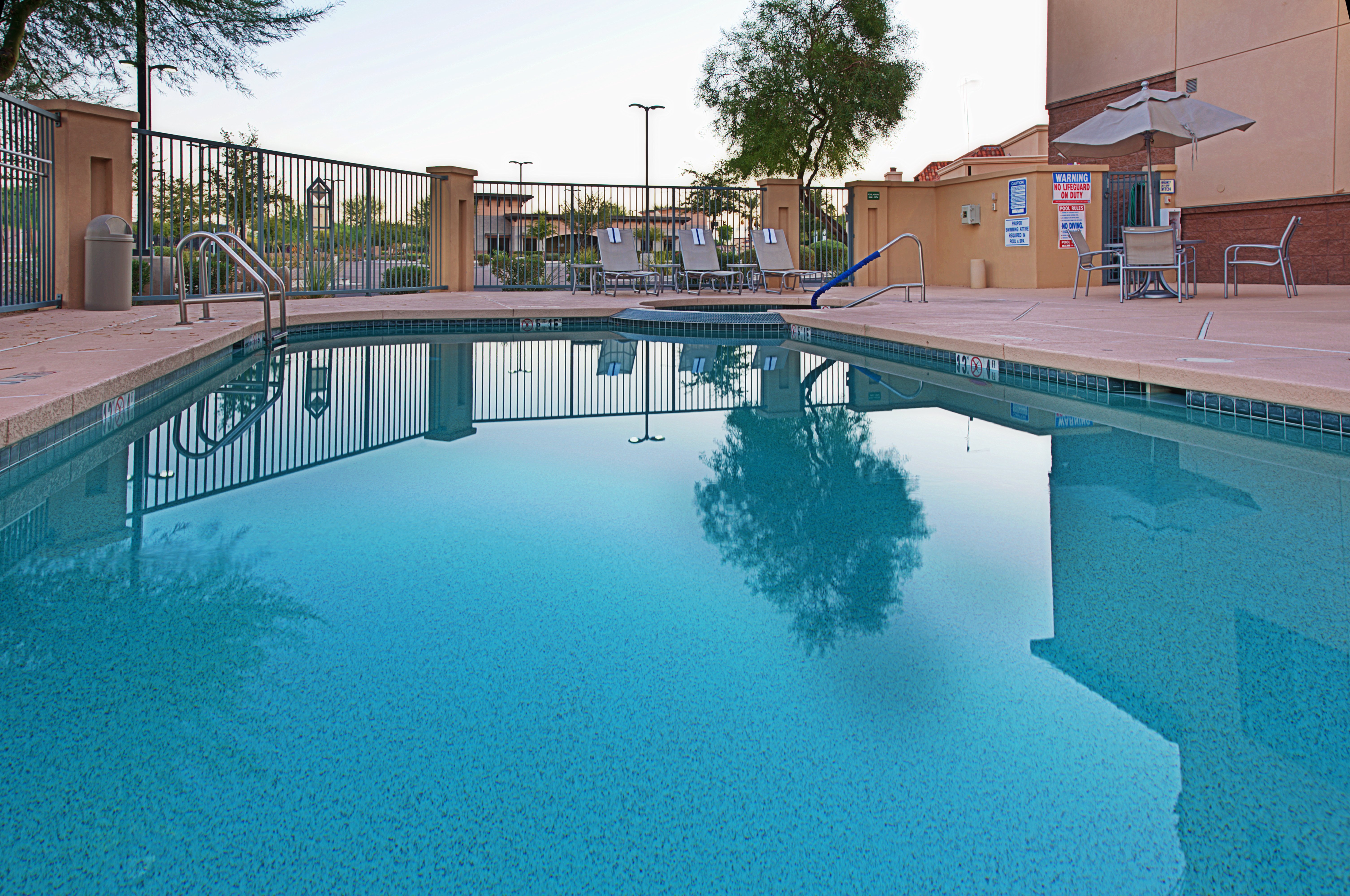 Holiday Inn and Suites Goodyear West Phoenix Area, an IHG Hotel 8/44
