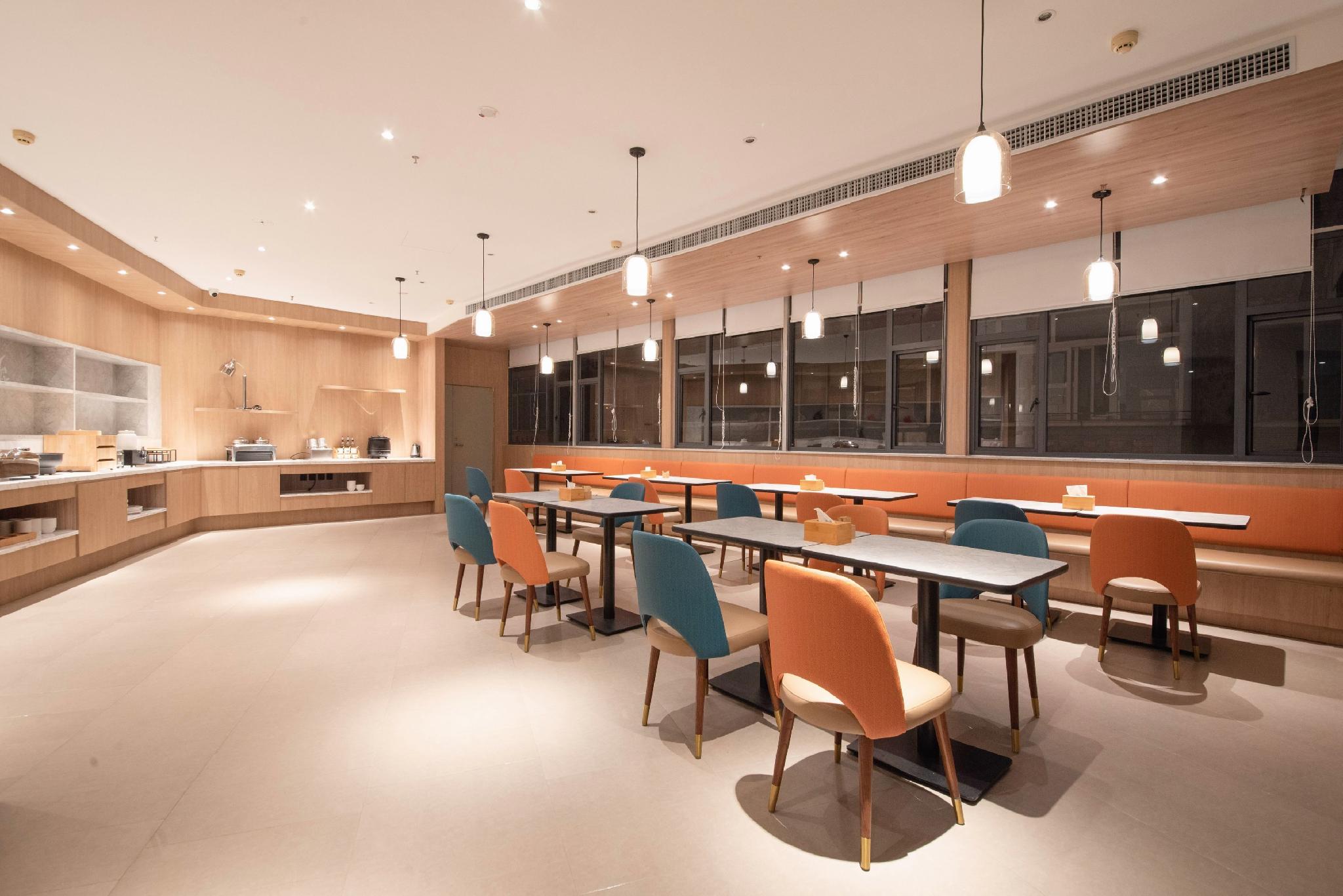 Hanting Hotel Kunming Stadium Metro Station 30/44