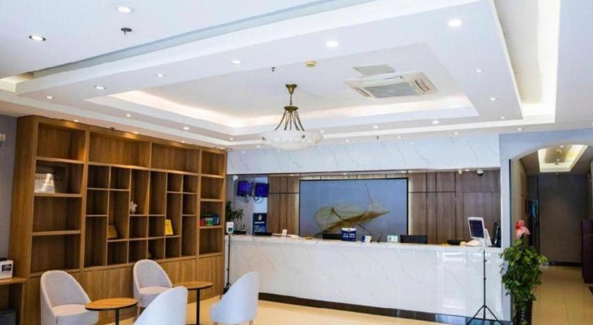 GreenTree Inn Beijing Qinghe High-speed Railway Station Shangdi Anningzhuang Shell Hotel 17/36