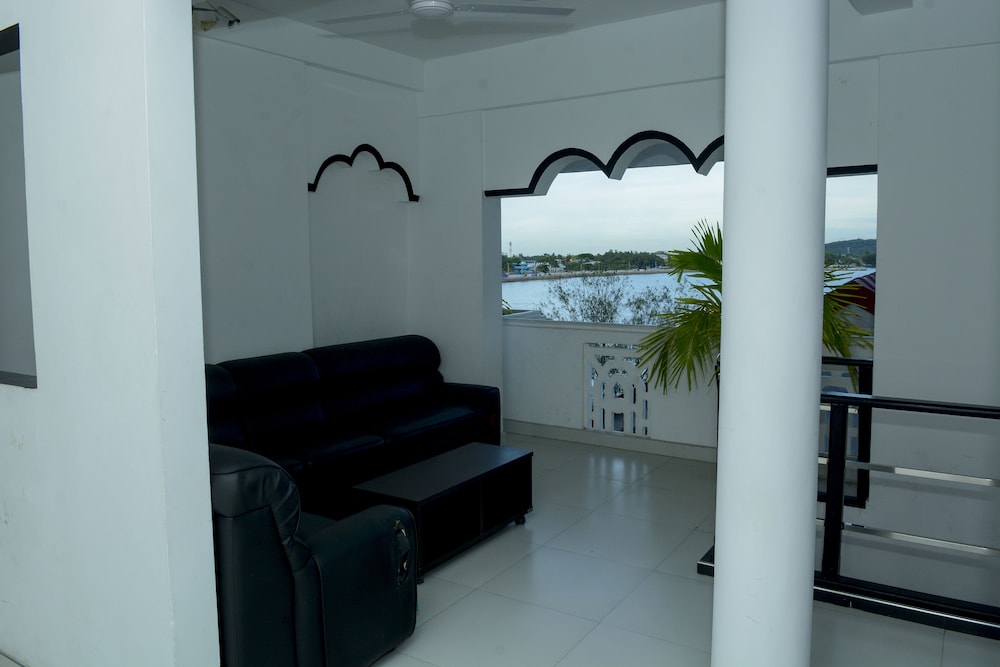 Villa Hotel 23/50