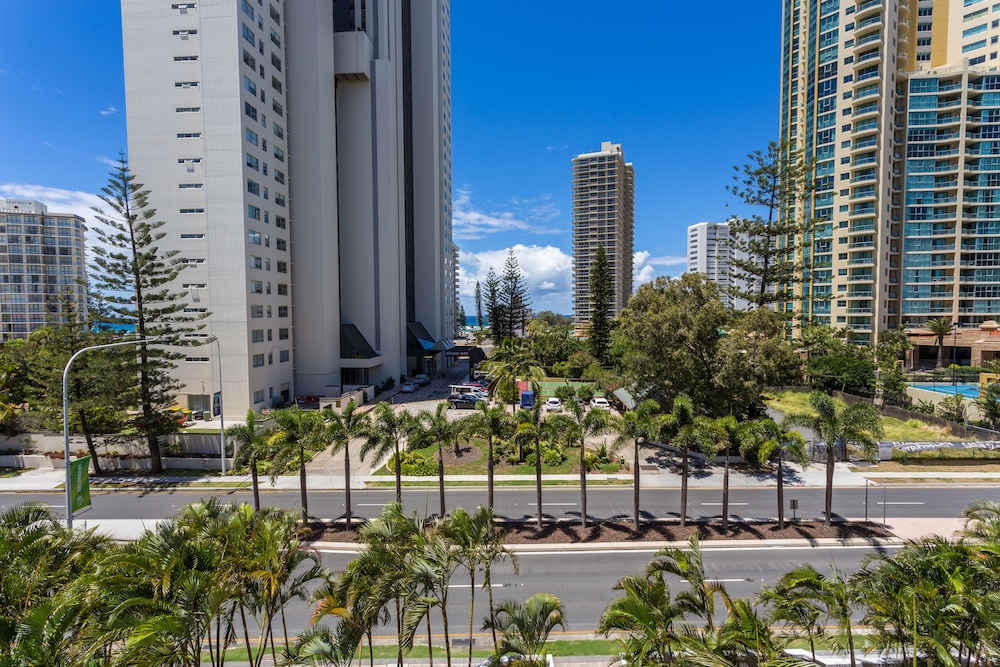 Sovereign Gold Coast 64/73