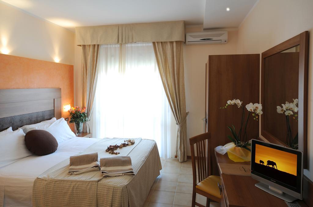Hotel I Due Cigni 6/22