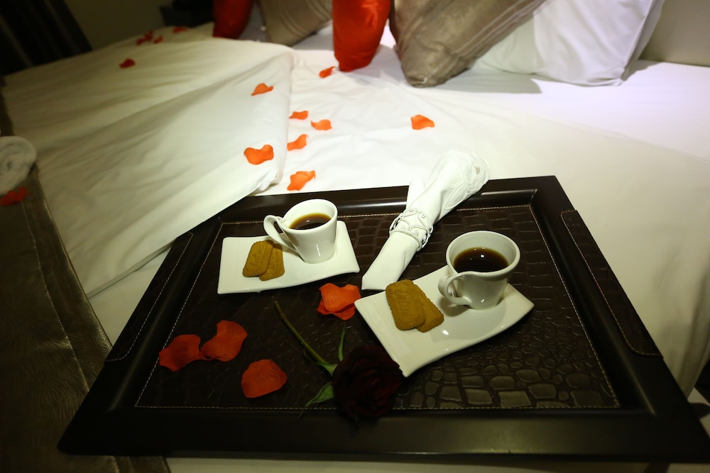 جناح بسرير كينج وسرير كوين بغرفتي نوم، Jounieh Suites Boutique Hotel Jounieh 9/10