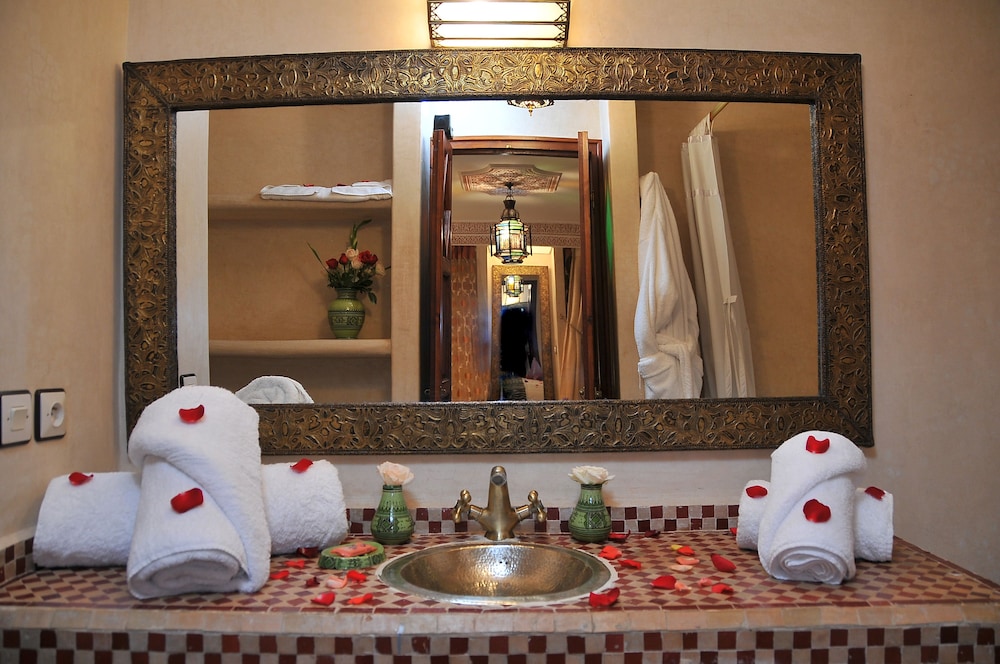 Riad Lila 23/26