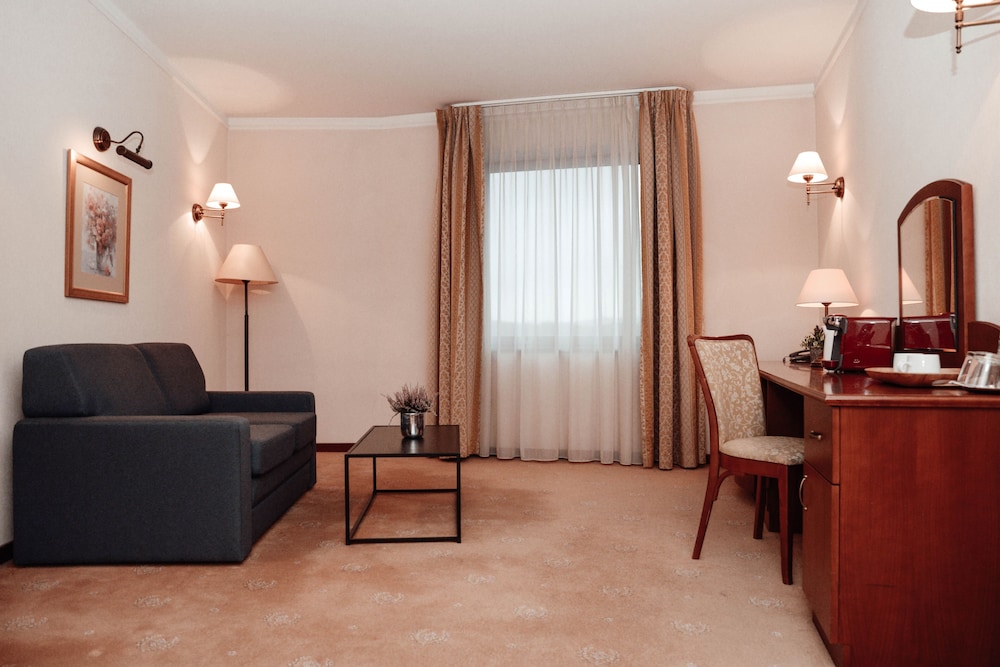 Hotel Sympozjum 29/50
