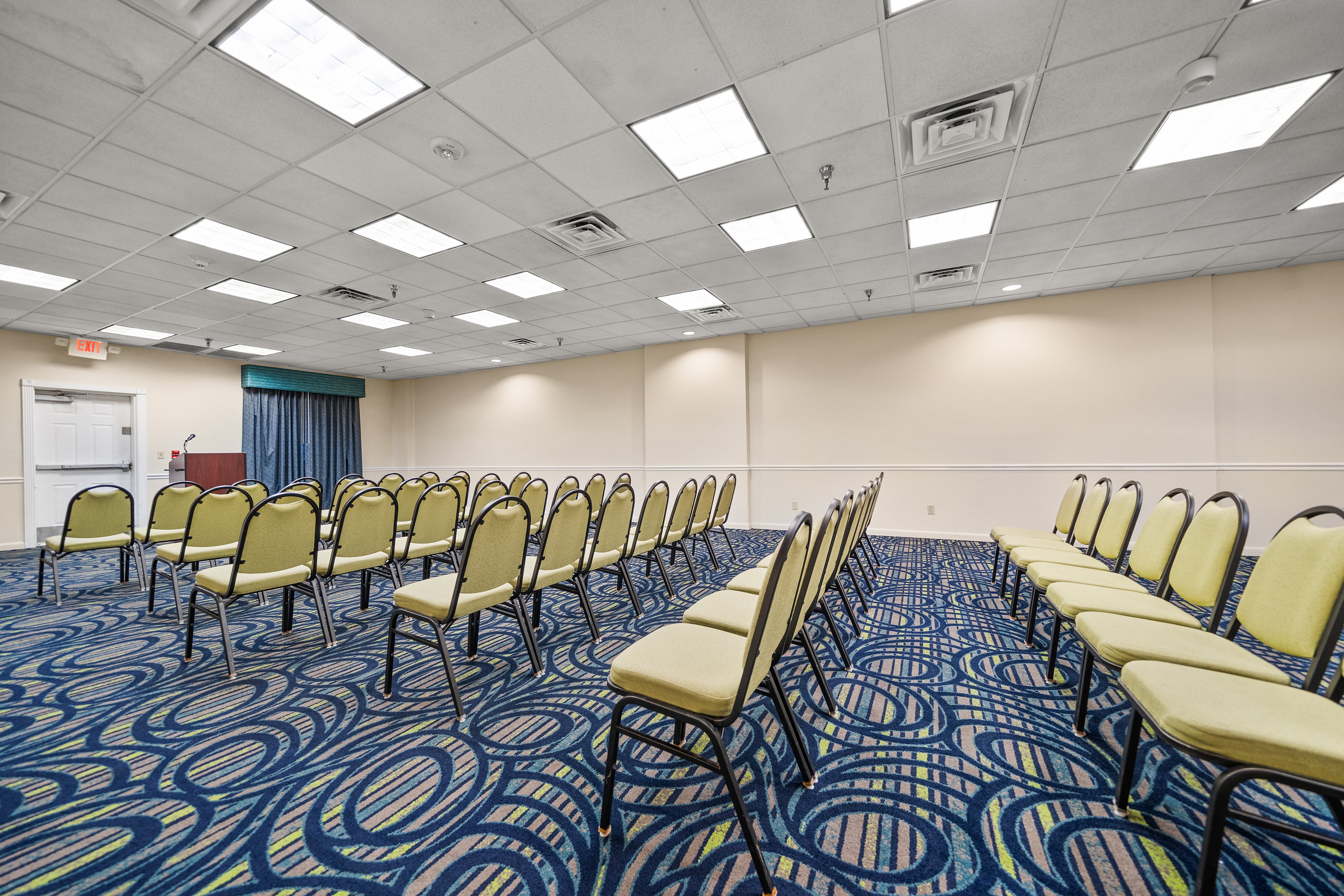 Holiday Inn & Suites Clearwater Beach S-harbourside 114/130