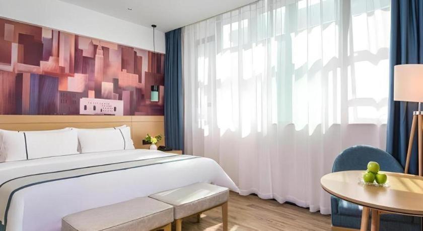 City Comfort Inn Huizhou Huabianling Square 14/39