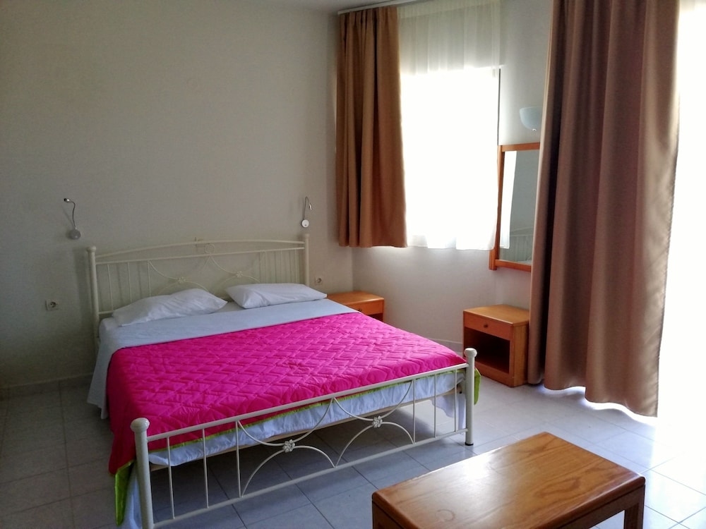 Ivory Serenity Hotel 36/70