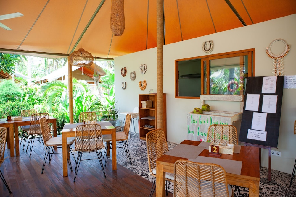 Gili Tenda Resort 24/50