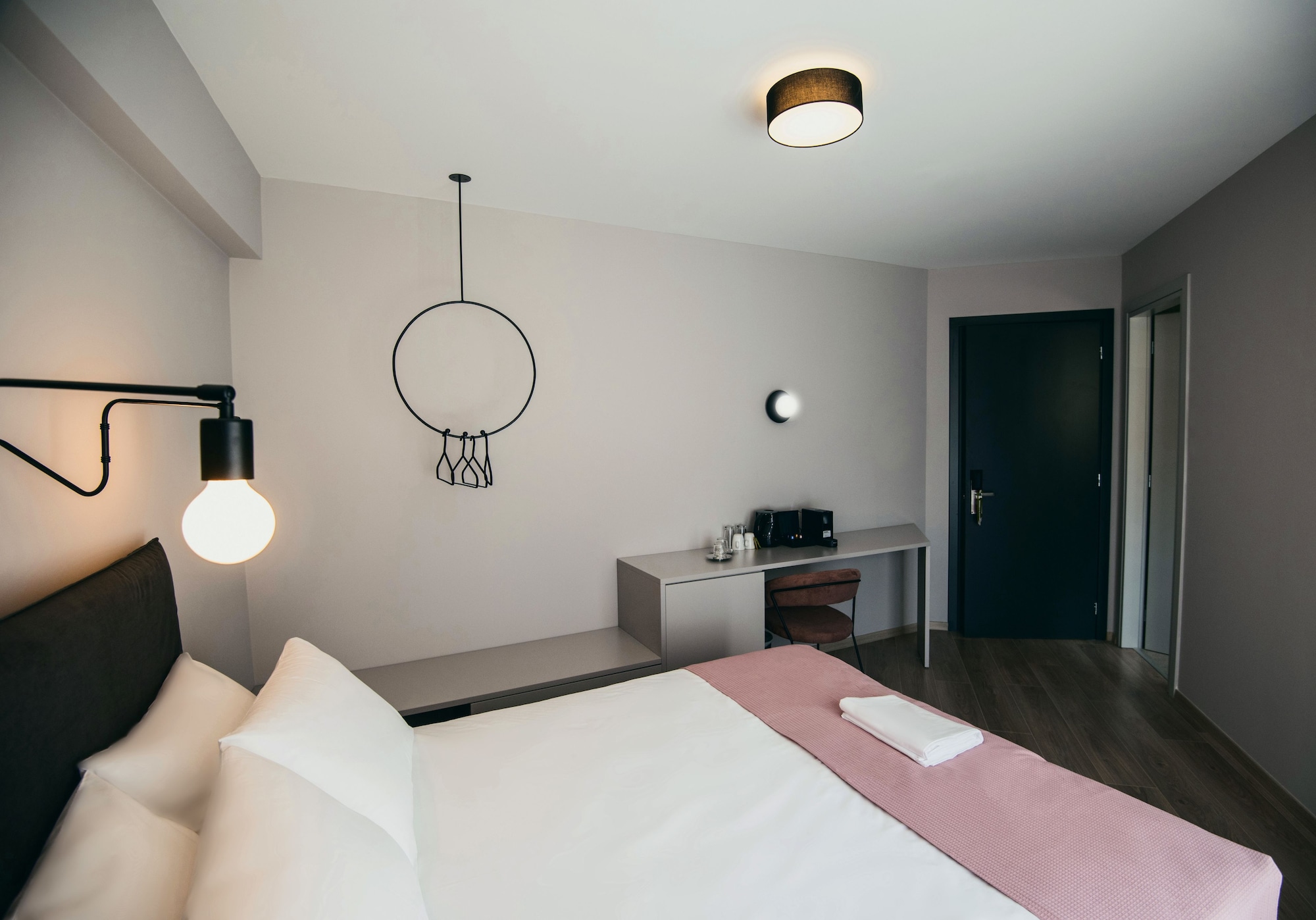 ROOM, DOUBLE BED, BALCONY