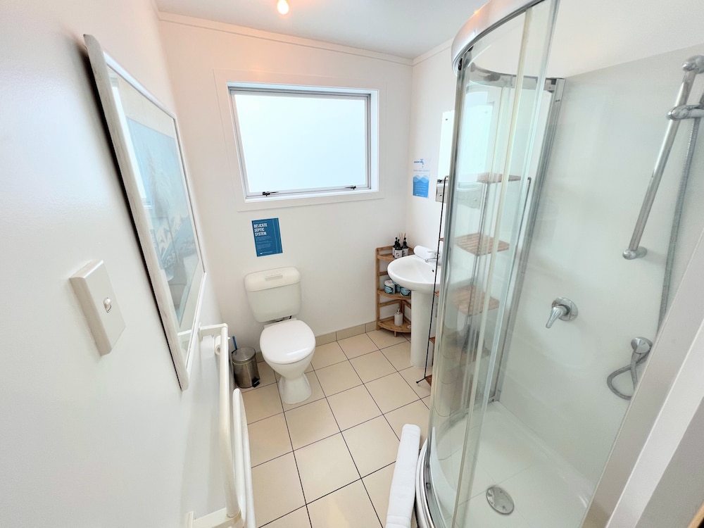 Tiri Cottage 18/19