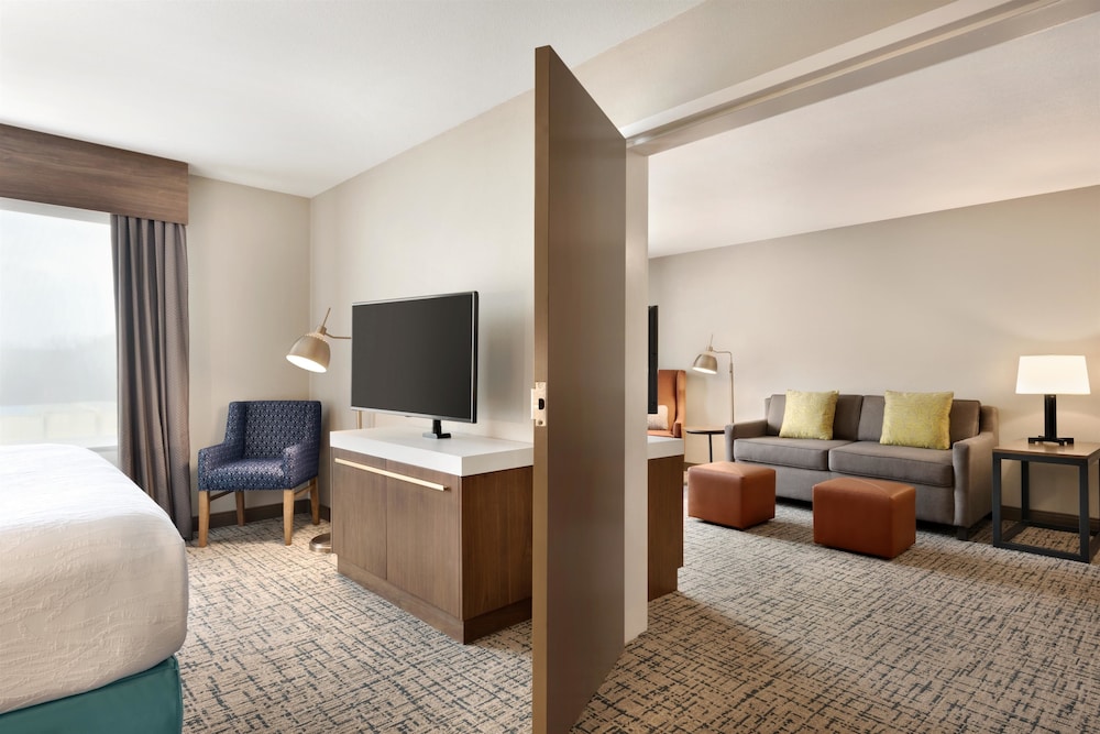 Hilton Garden Inn Dubuque Downtown 12/47