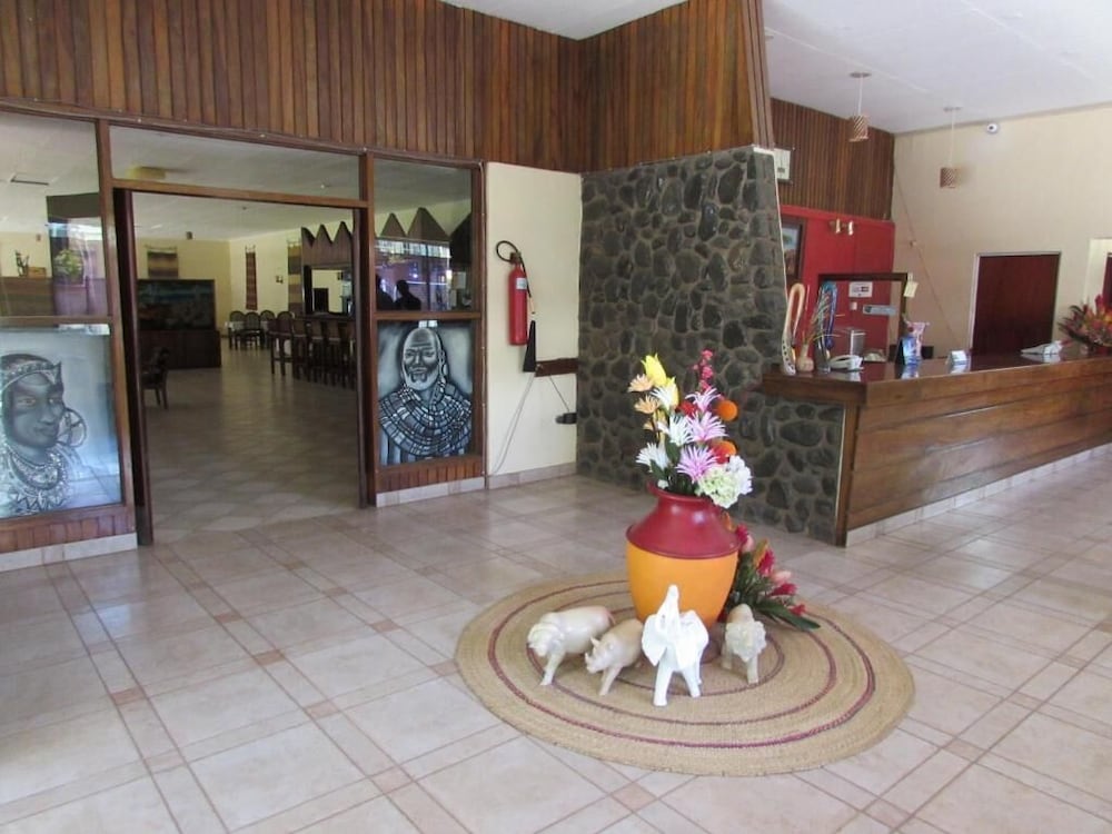 The Equator Hotel 9/60