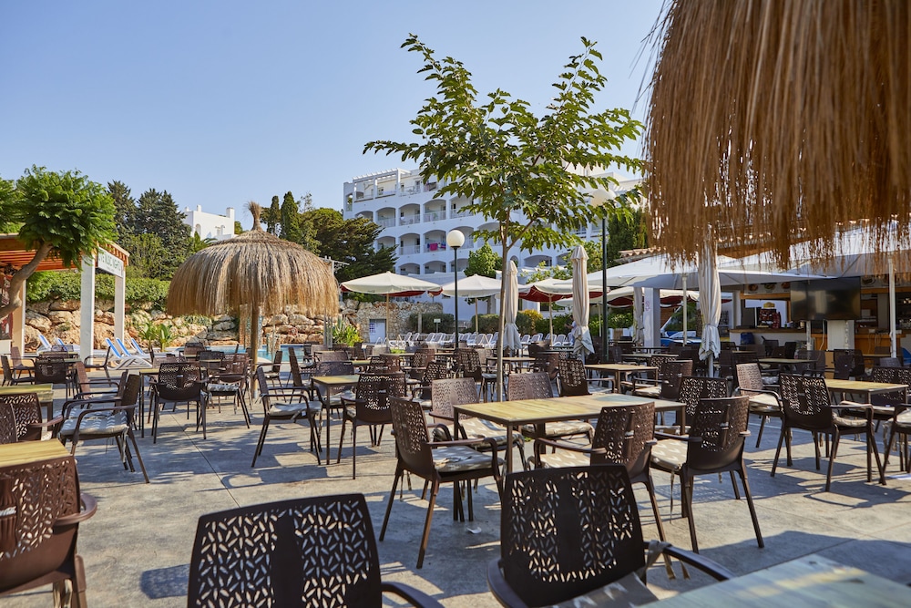 Ola Apartamentos Cala D Or 16/32
