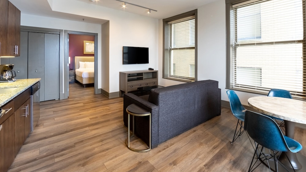 Holiday Inn Club Vacations New Orleans Resort 26/37