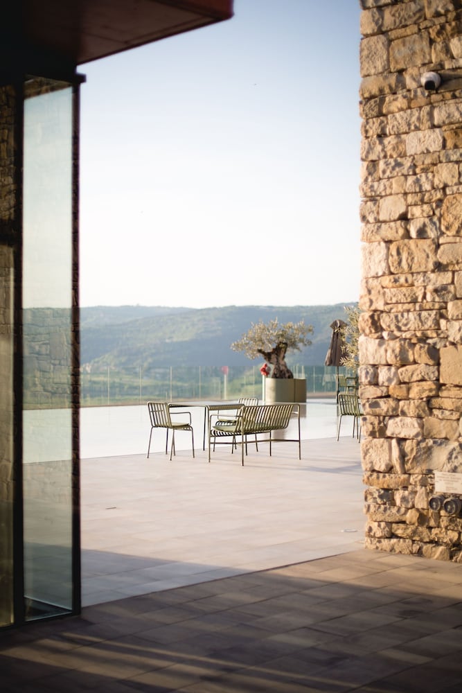 Wine Heritage Hotel Roxanich 77/81