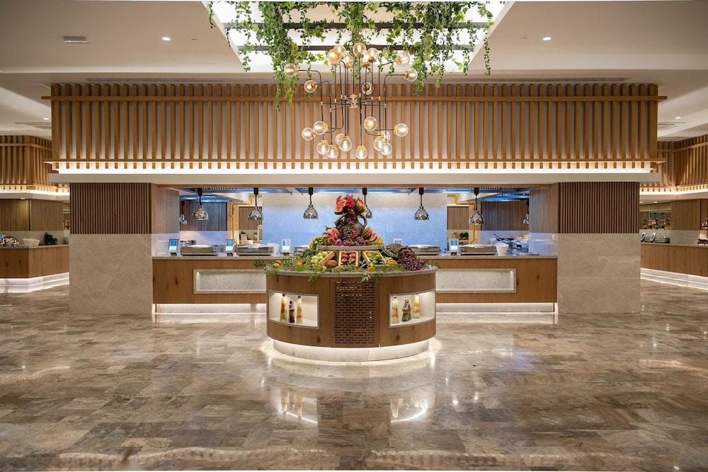 Miramare Beach Hotel 7/50