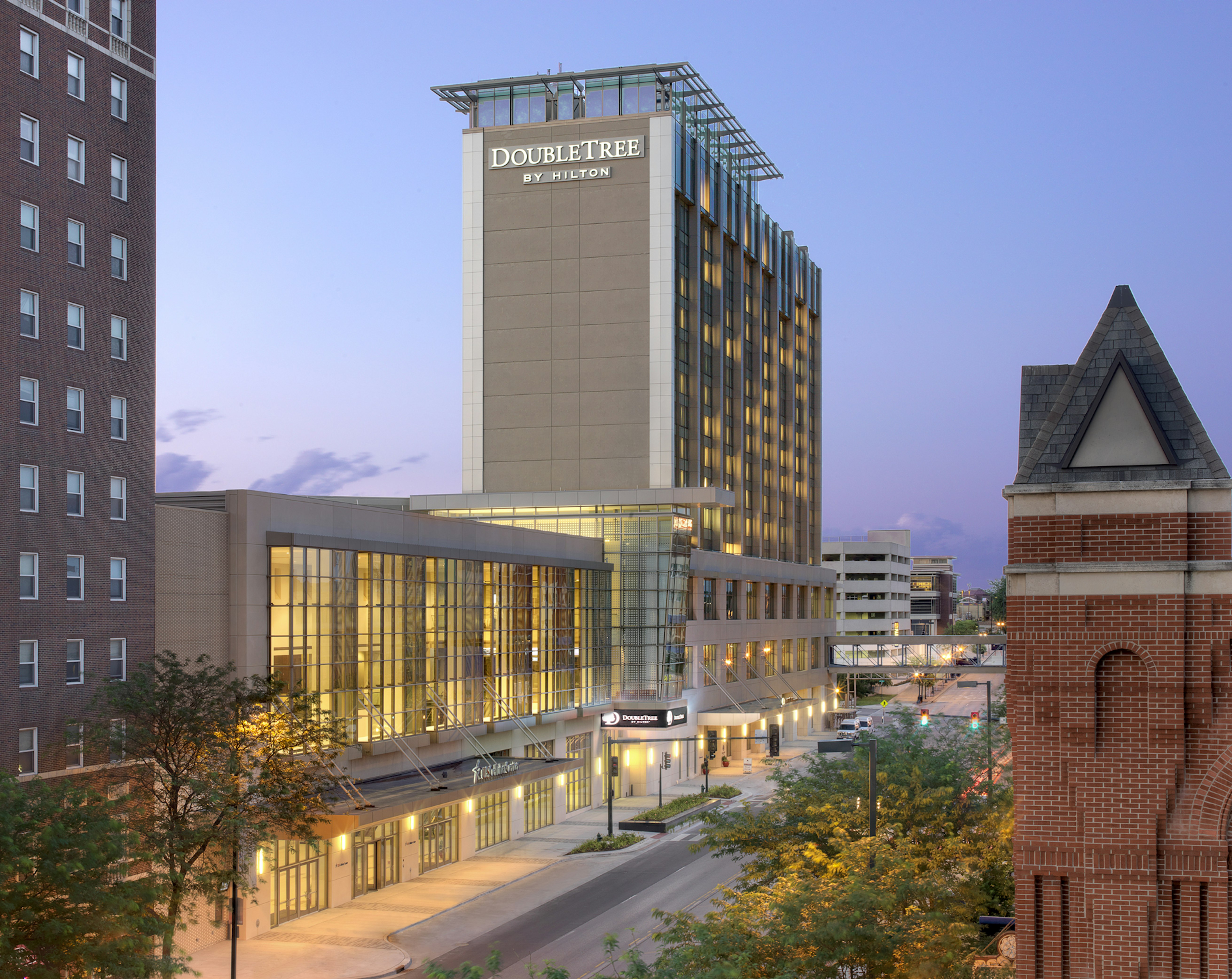 Doubletree By Hilton Cedar Rapids Convention Complex in CEDAR RAPIDS - IA