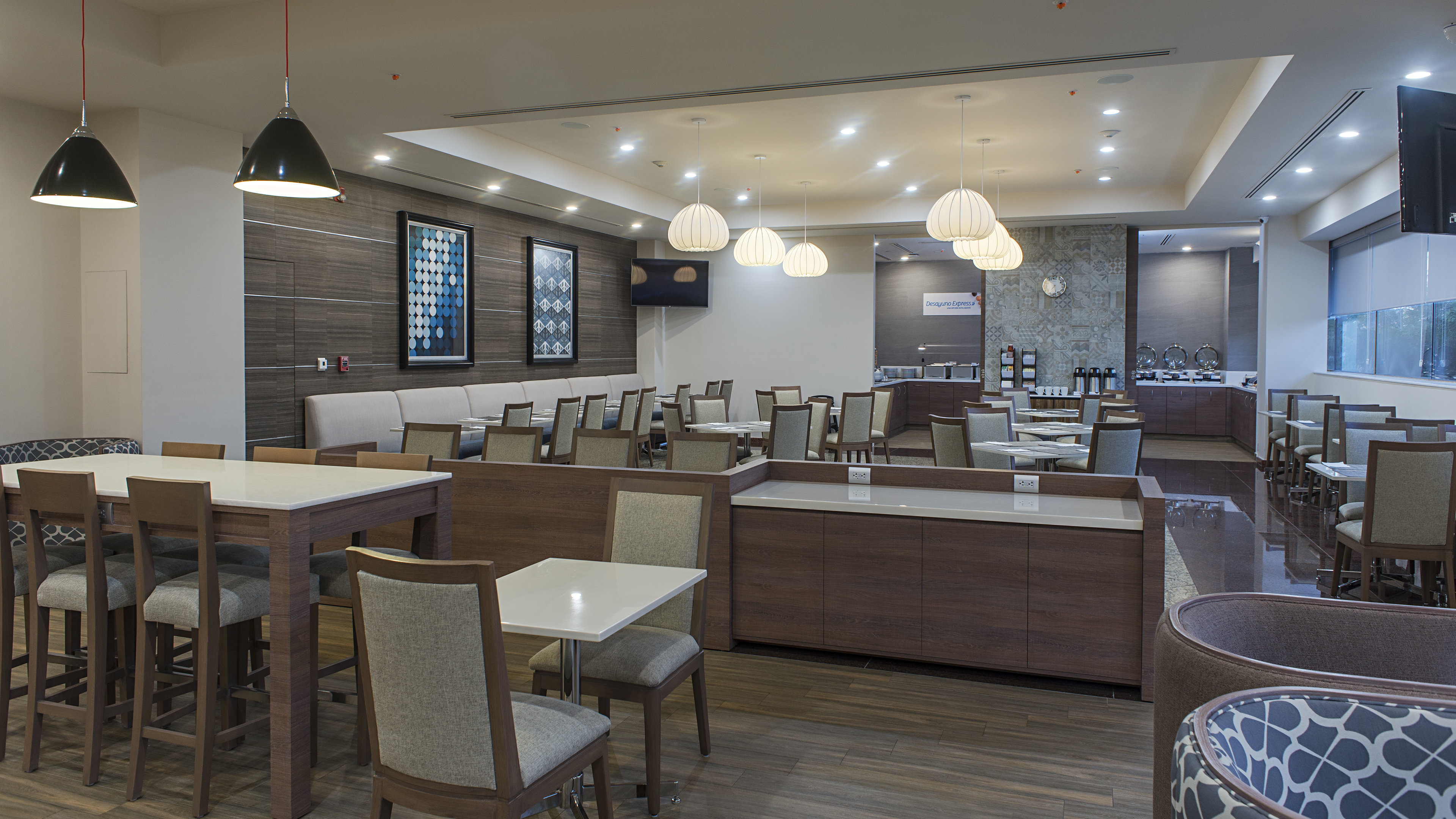 HOLIDAY INN EXPRESS MEXICO - TOREO 49/58