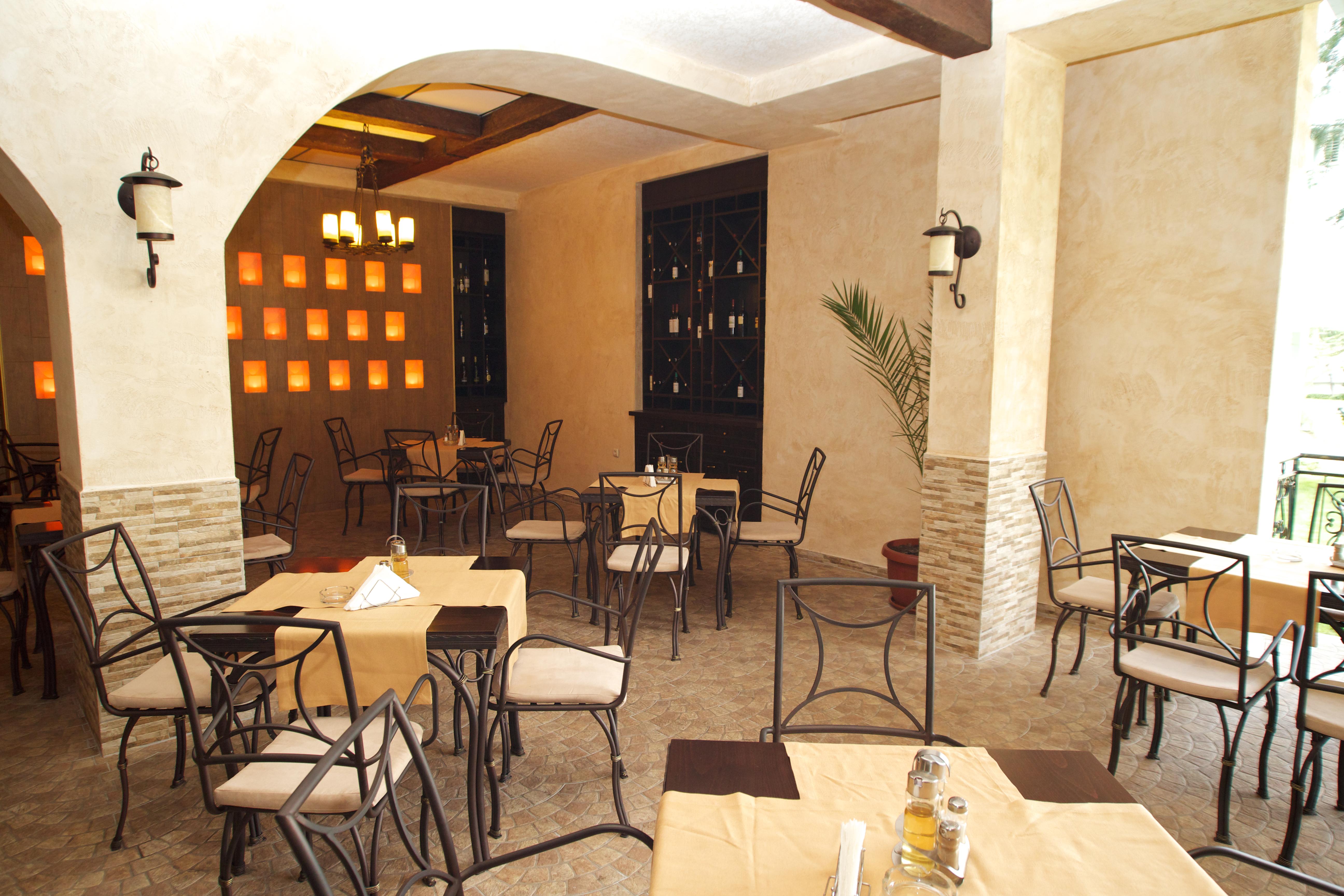 Kotva Hotel 43/66