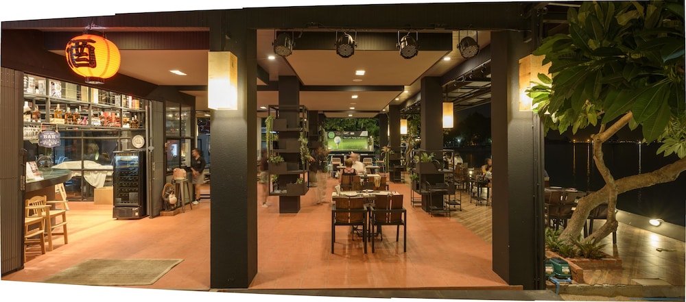 The Loft Seaside Sriracha Hotel 56/68