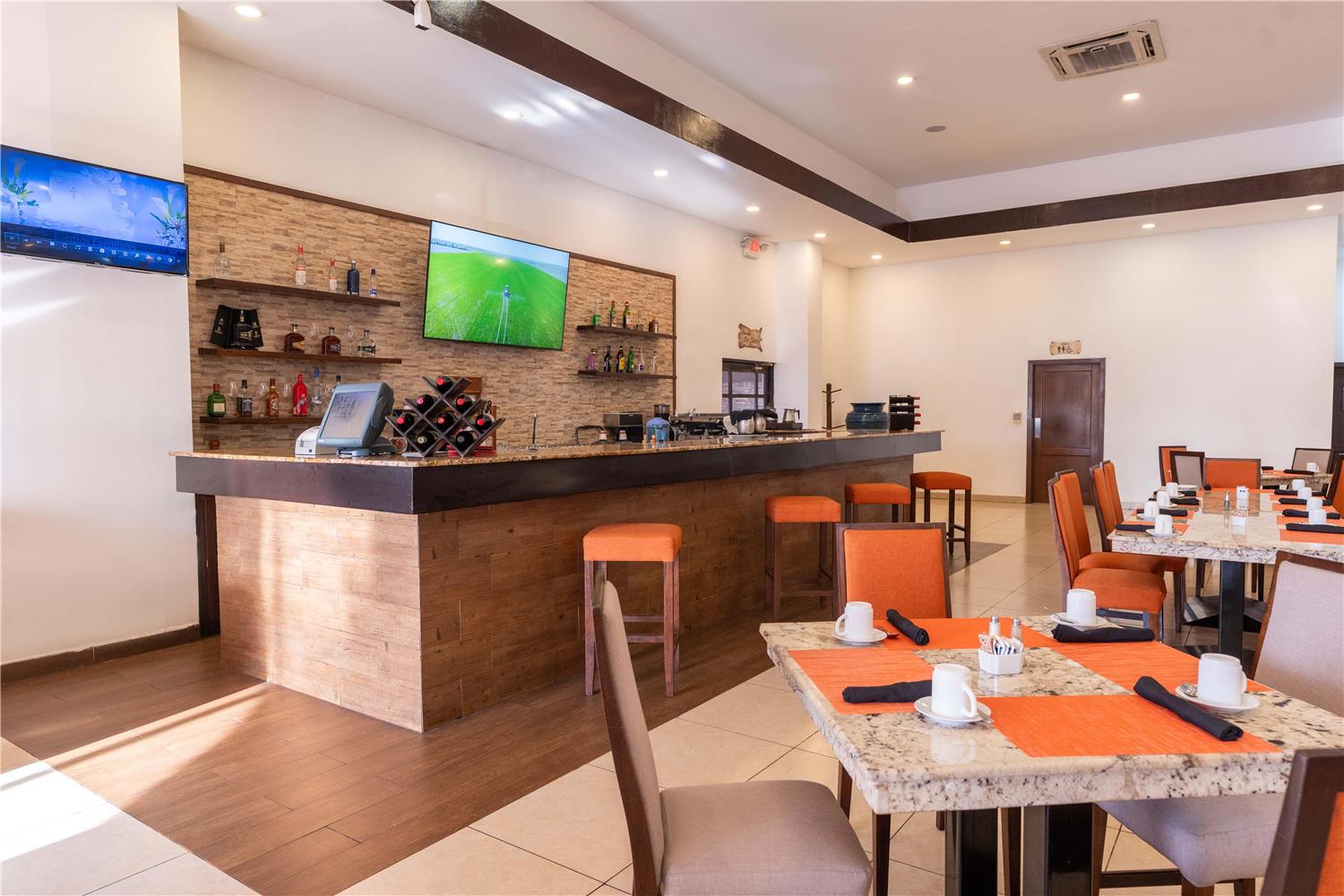 restaurant cafeteria