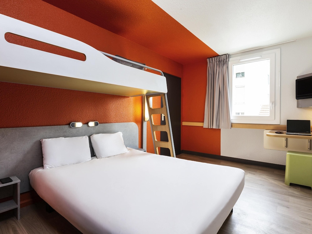 ROOM, DOUBLE BED, ACCESSIBLE