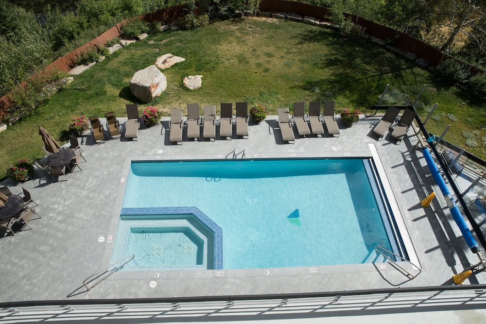 Lodge At Snowbird 30/31