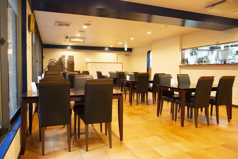 Tabist Sasebo Palace Hotel 60/66