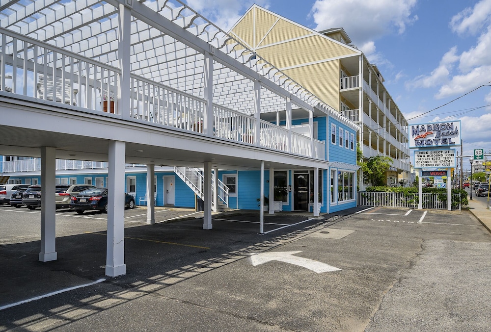 Madison Beach Motel 29/42