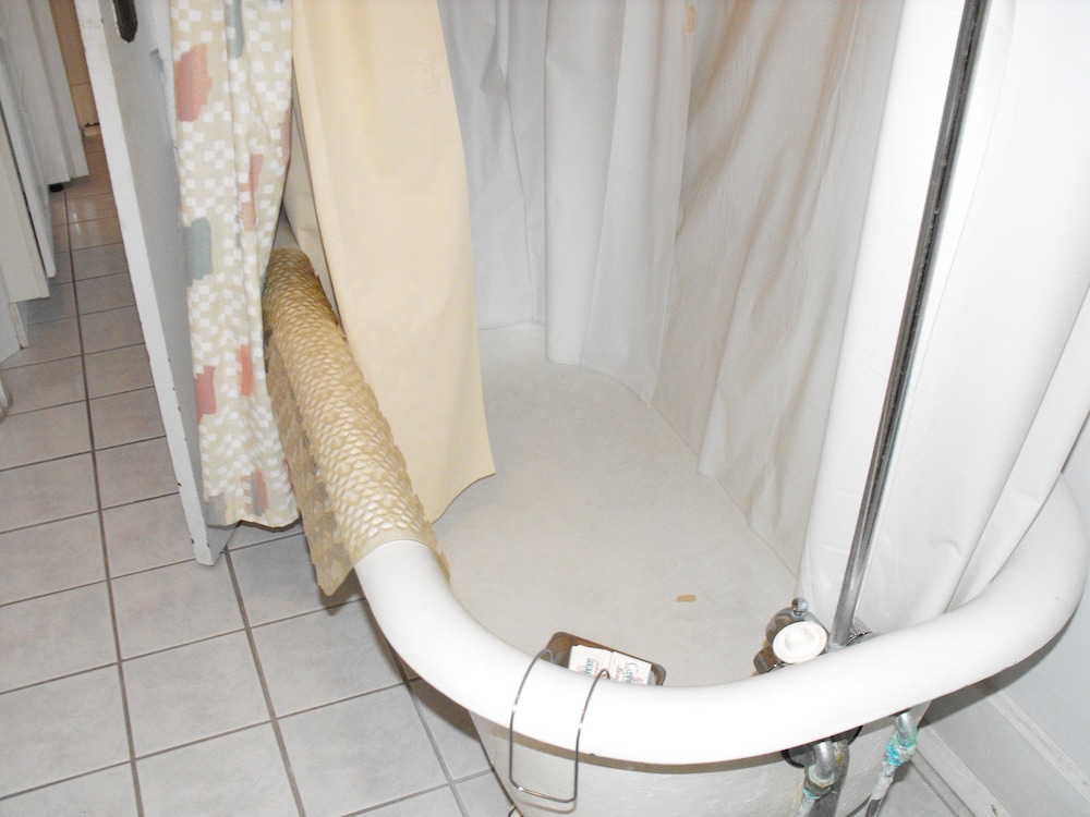 Empire House Hotel 56/59