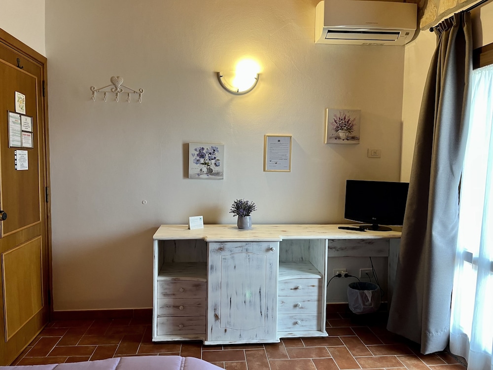 Agriturismo Poggio Del Drago 1/50