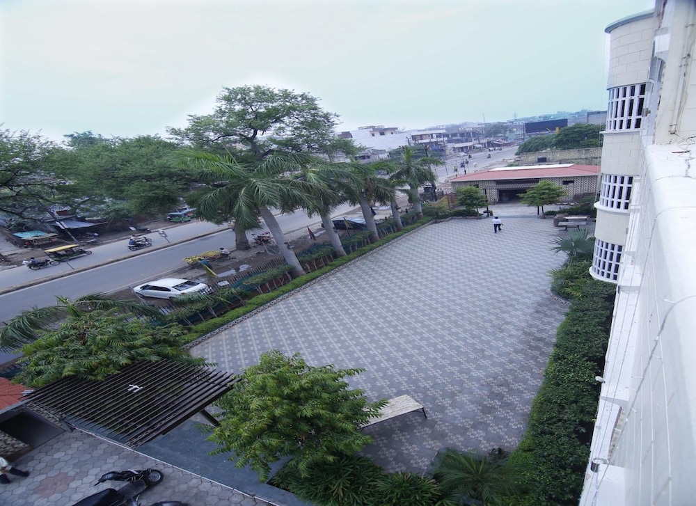 HOTEL SHEETAL REGENCY 35/41