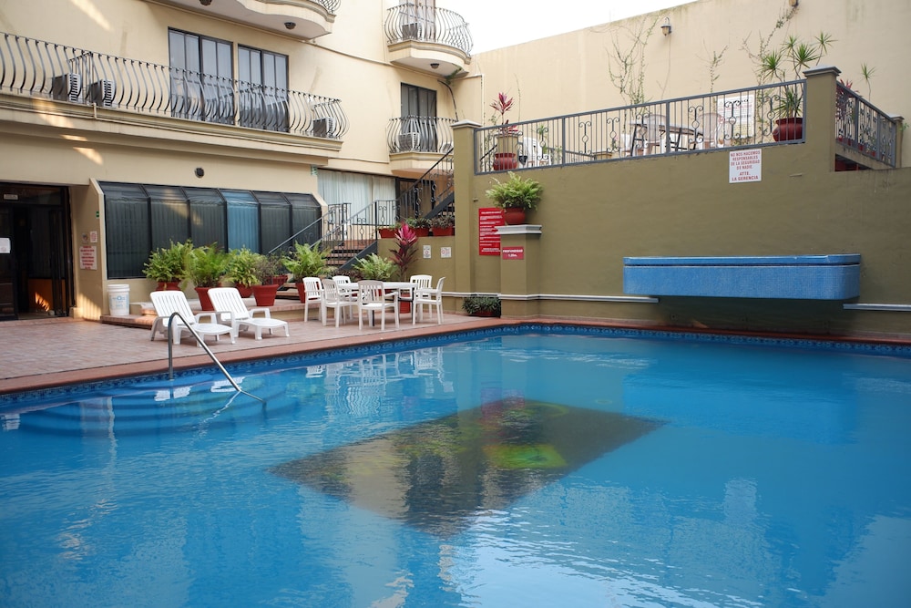 Grand Royal Tampico 52/58