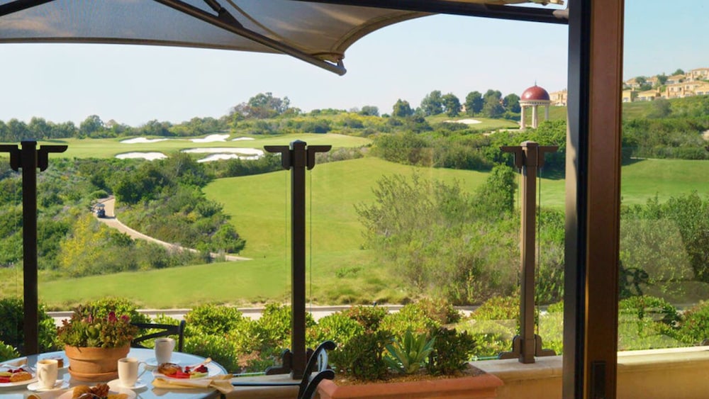 The Resort At Pelican Hill 26/84
